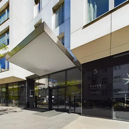 Zygmunta Augusta W Centrum Blisko Plazy By Renters アパート