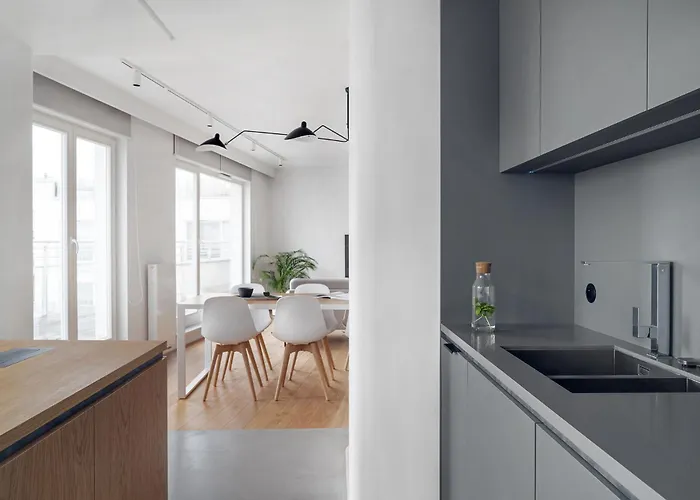 Zygmunta Augusta W Centrum Blisko Plazy By Renters Gdynia